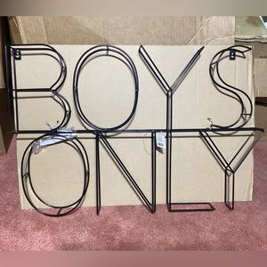 Boys Only Wire Wall Decoration